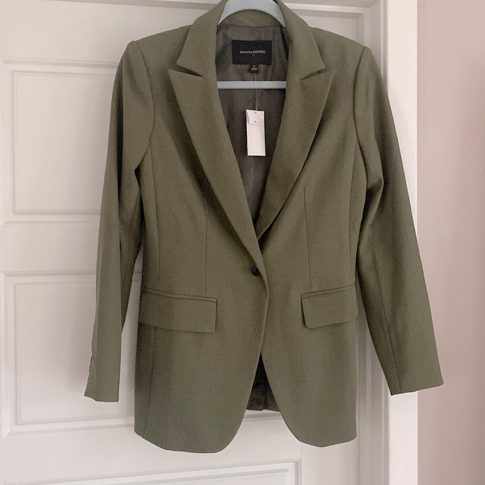 Banana Republic Olive Green Suit-NWT